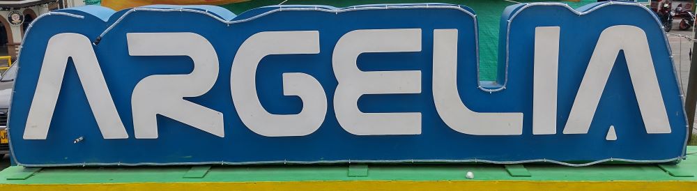 argelia-sign.jpg