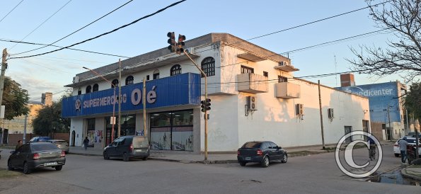 Supermarket at Calle Lavalle and Calle 9 de Julio