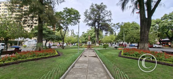 Paseo El Prado in Av Jose Ballivian (2)