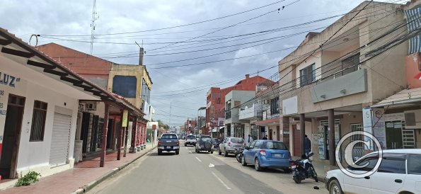 Calle 24 de Sept and Calle Pastor Diaz
