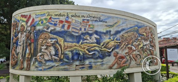 Mural, relief, in The Main Plaza (4)