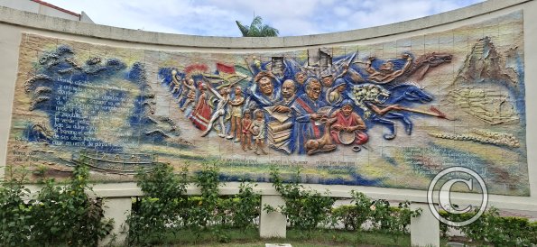 Mural, relief, in The Main Plaza