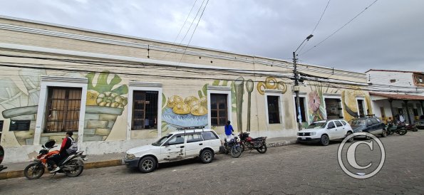 Calle Sucre and Calle Aroma