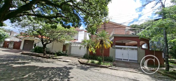 Calle Teniente Parada