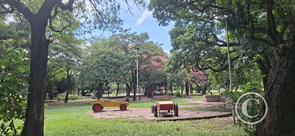 Parque Urbano at Calle Capitan Arrien and Av Argentina (6)