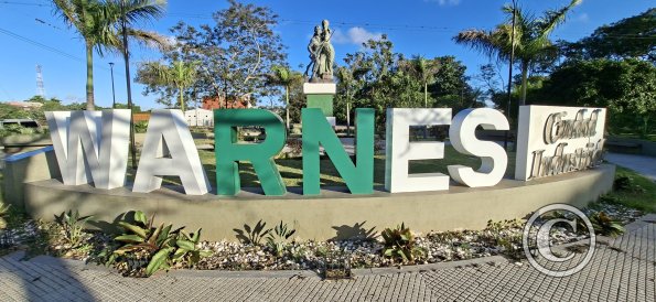 City name sign at Rotonda Norte