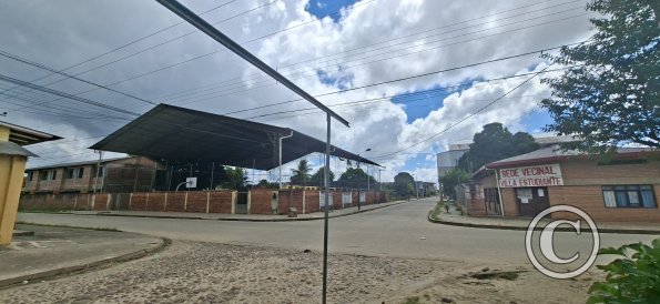 Calle Franz Tamayo and unnamed road
