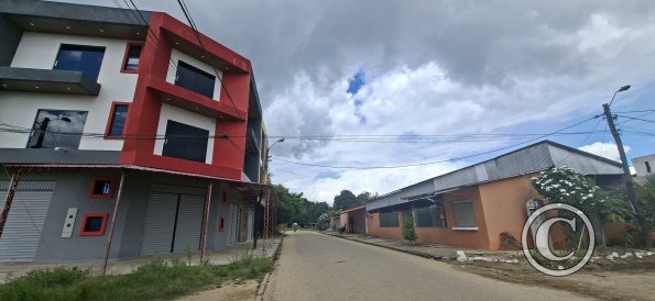 unnamed road and Calle Jordan
