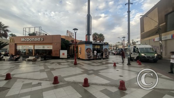 Peotonal 21 de Mayo y Calle Arturo Prat