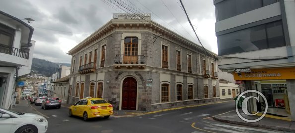 Universidad Tecnica at C Vicente Rocafuerte and Juan Montalvo