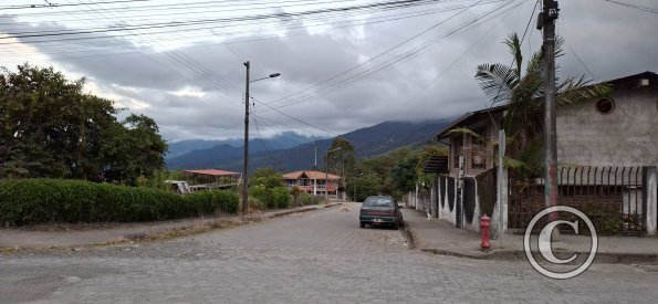 13 de Abril and Rio Oyacachi