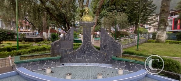 Parque Central at Thomas Halflants and Ambato (3)