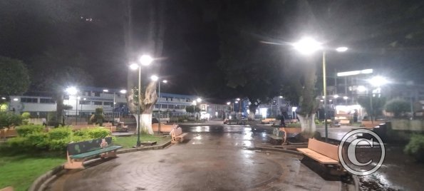 Parque Sebastian Acosta at 15 de Diciembre and Ambato