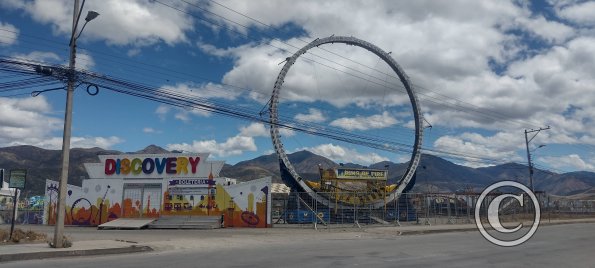 Parque Infantil at 18 de Agosto and Juan Montalvo