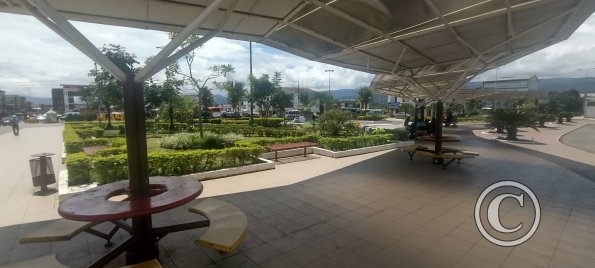 Parque La Alborada, across from the bus terminal (9)