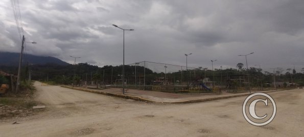 Playground on Luis Imaicela near Hermanos Camacho
