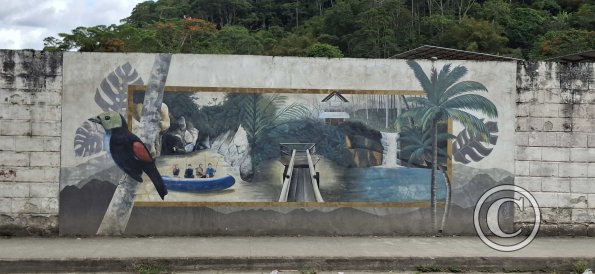 Mural on Av Luis Casiraghi and Gonzalo Pesantez