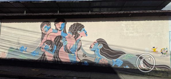 Mural on Simon Bolivar near Av 20 de Julio (2)