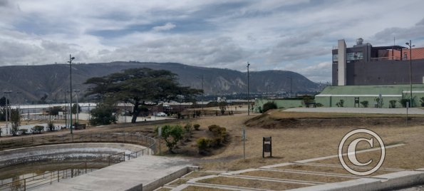 Parque Urbano UNASUR at Ruta E28 and Av Equinoccial (2)