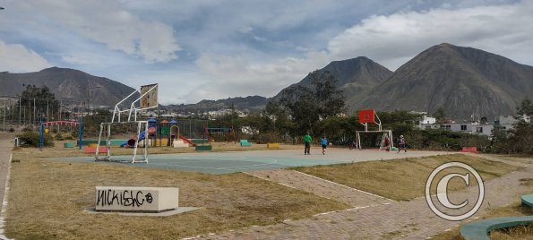 Parque Urbano UNASUR at Ruta E28 and Av Equinoccial (4)
