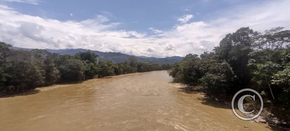 Zamora River from the Puente Pullaguari (2)