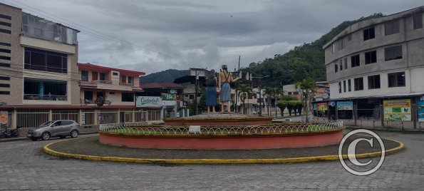 Av. Alonso de Mercadillo and E45