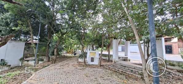 Plaza Mauro Berni (2)