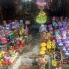 Street view, lots of ceramics (8)