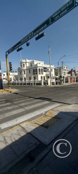Av. Garcia de Carbajal y Av. Jorge Chavez
