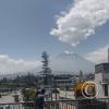 Volcan Chili viewd from near Puente Bolognesi