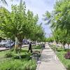 Park space inside split road Av Los Incas