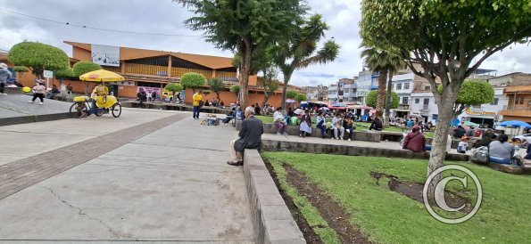 Parque Magdalena at Jiron Miller and Av Mariscal Caceres