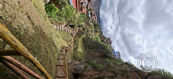 Caves - Pacarina Mosoqllaqta, above Av Teteccacca (8)