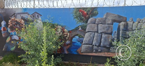 Mural at Via Expressa and Av Velasco Astete