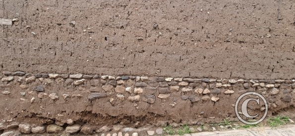 Old wall (2)