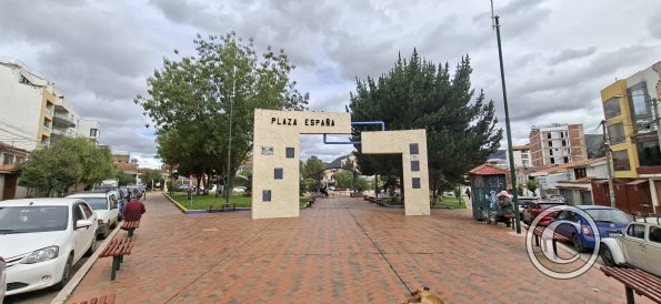 ParqueEspana at Jiron Manuel A Segura and jiron Abraham Valdelomar (3)