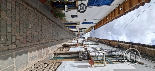 Pasaje Huaynapata stairs up to Calle Suecia (2)