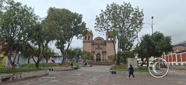 Plaza Belen and Iglesia de Belen