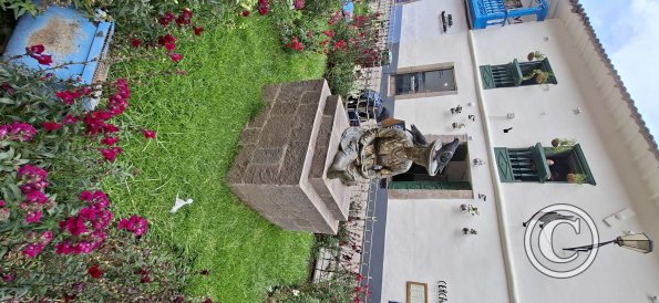 Plaza in front of Museo de Santa Catalina (2)