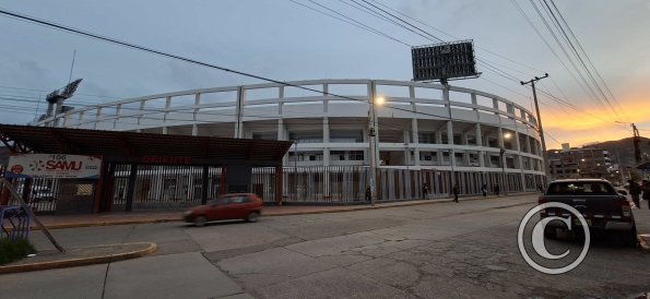 Stadium Inca Garcilaso de la Vega on Av Manco Capac