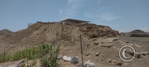Achiological site east of town - El Castillo de Huarmey (6)
