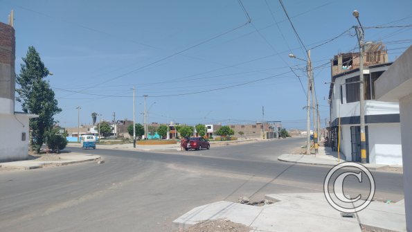 Calle Laureles looking at Parque Infantil