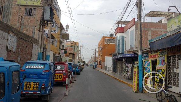 Calle San Juan de Dios y Av. Francisco Bolognesi