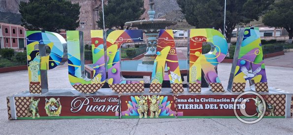City name sign in the Plaza de Armas