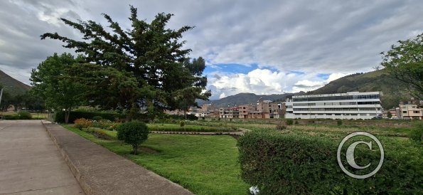 Parque Agricultura at Calle Los Cetaceos and Jiron Los Amarantus